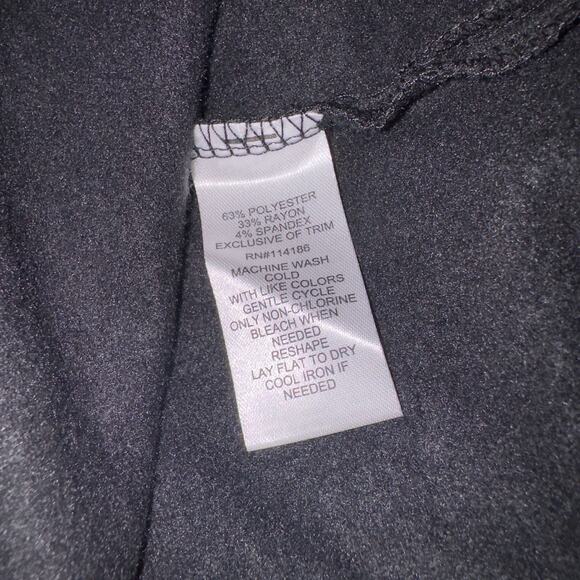 Love Scarlett Black Floral Embroidered Sweatshirt women’s Size XL - Picture 6 of 6